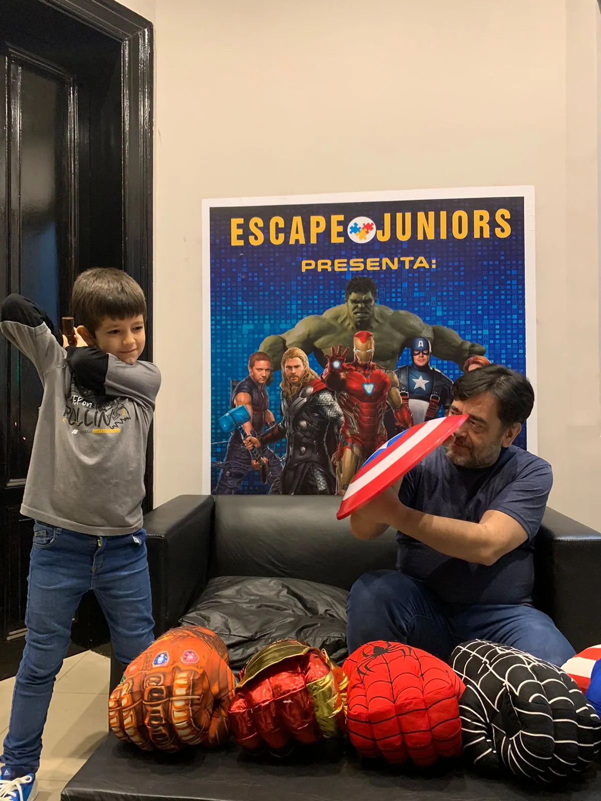 Escape Juniors Flores