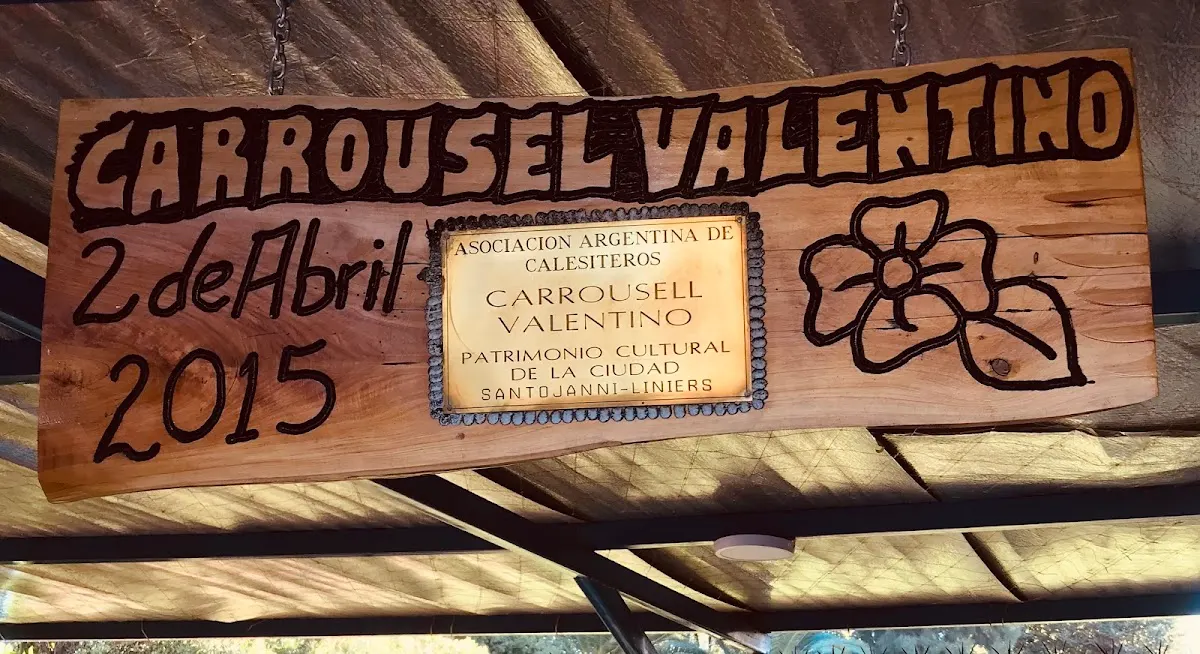 Carrousel Valentino