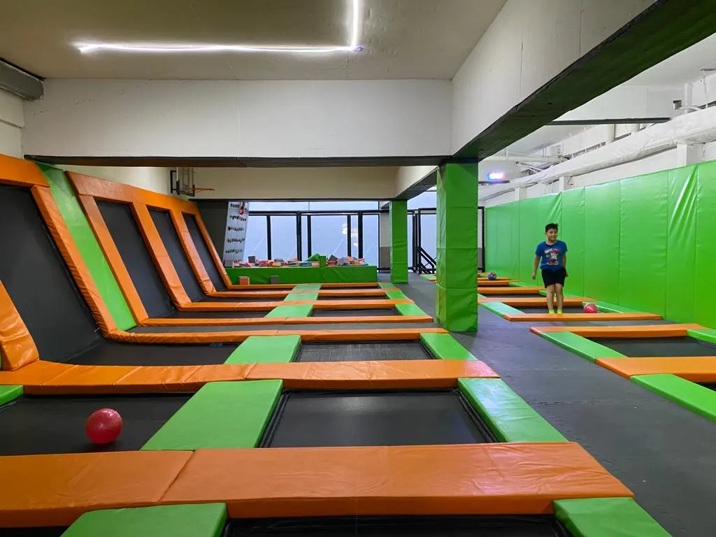 Rocket Jumping Park